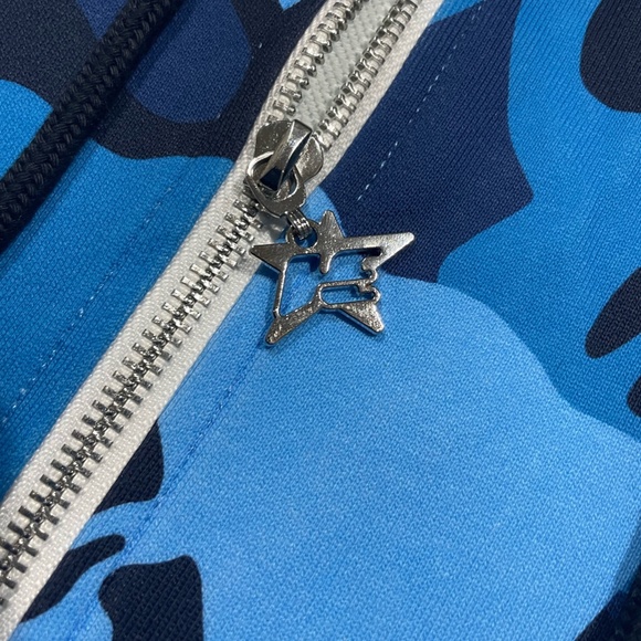 NWT BLUE CATACOMBS hoodie - Picture 5 of 6